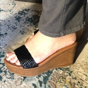 Stylus comfortable summer wedge sandals SZ 9